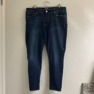 Levi's Signature Modern skinny Dark Wash Mid Rise Womens Blue Jeans Sz 18